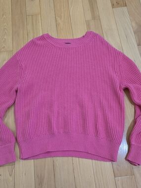GAP Pink Crewneck Cotton Knit Sweater - Women's